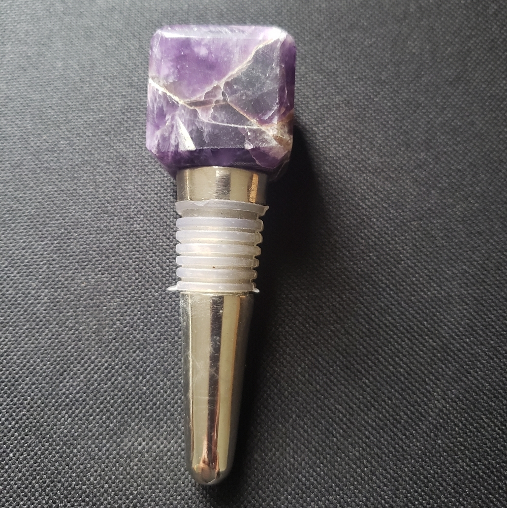 AMETHYST Gemstone Wine Bottle Stopper